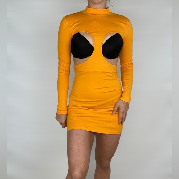 HOURS Revolve Antonella Mini Dress in Bright Orange Cut Out Backless Long Sleeve - Picture 1 of 8